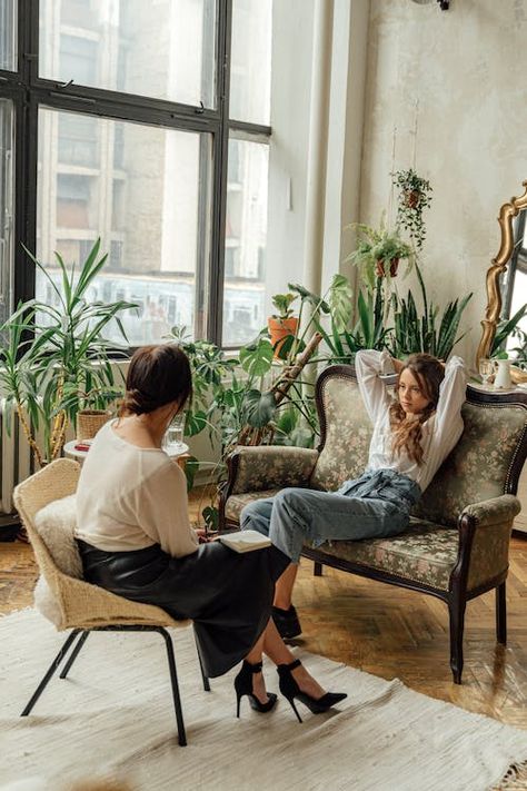 Woman getting help from her therapist on how to have self-esteem in Manhattan