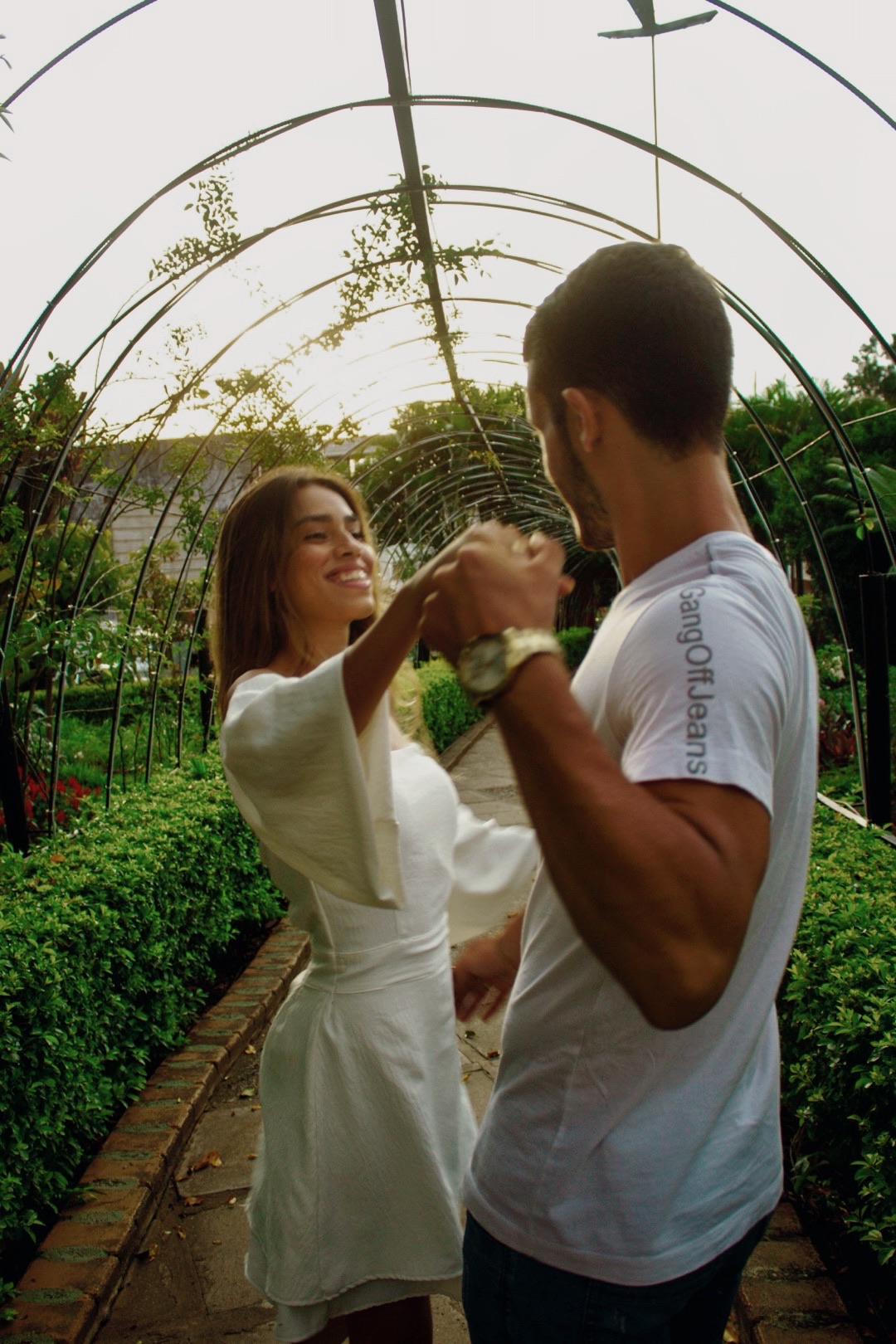 Couple overflowing with chemistry and intimacy at Manhattan