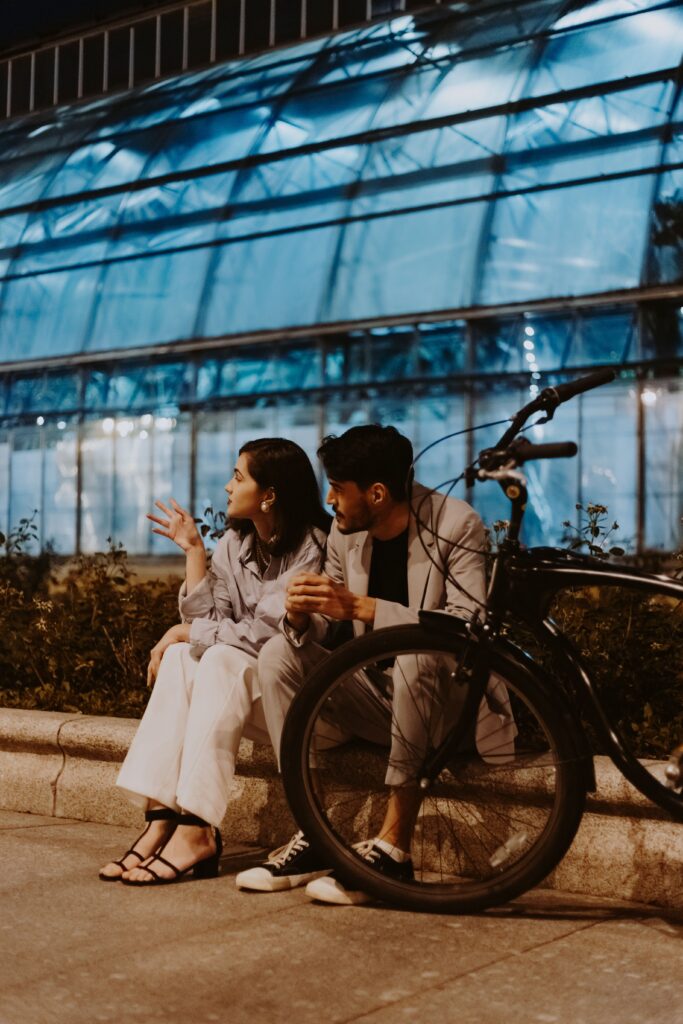 Couple having a serious conversation at Manhattan